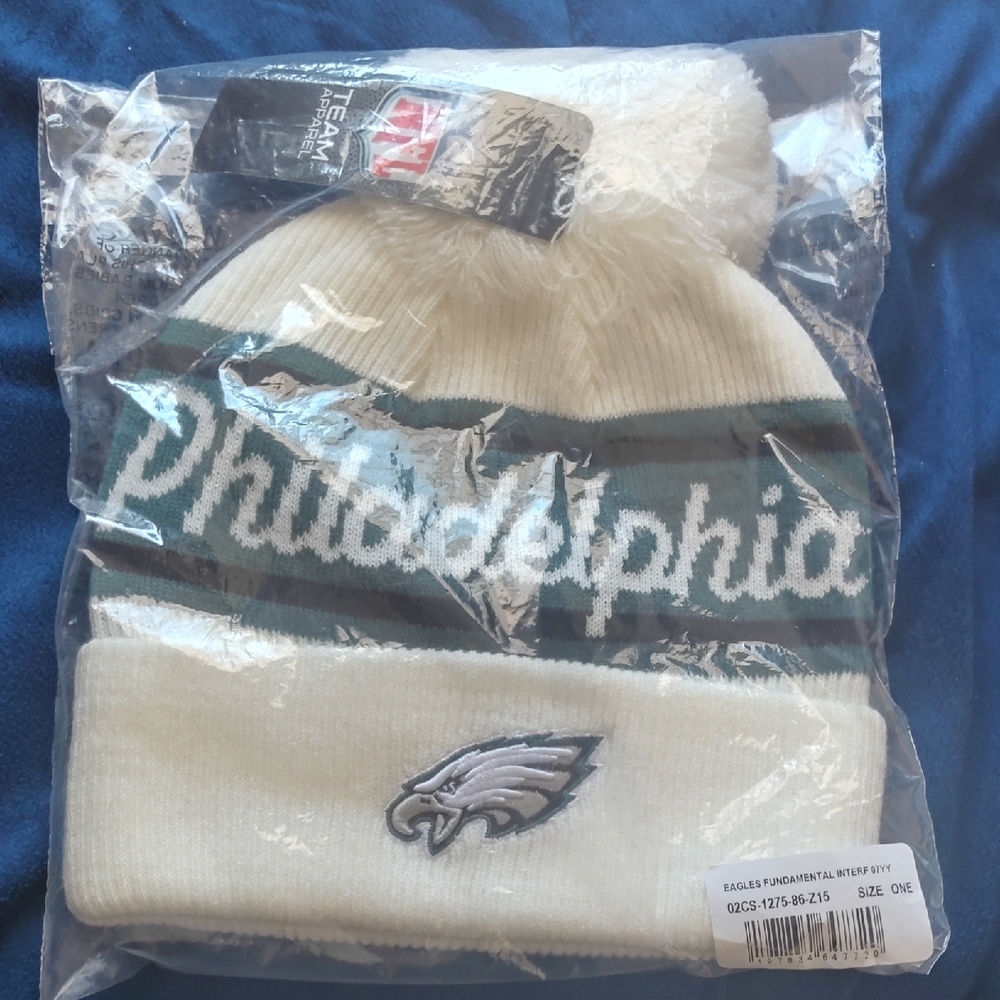 NFL Philadelphia Eagles Cream and Green Beanie With Pompom